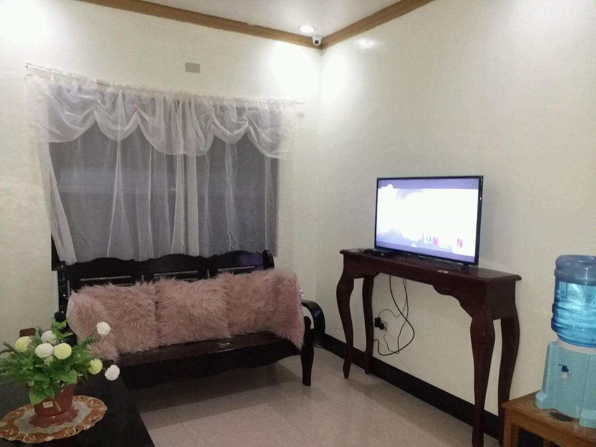 Balai Mariacaria Pension House Guindulman Esterno foto