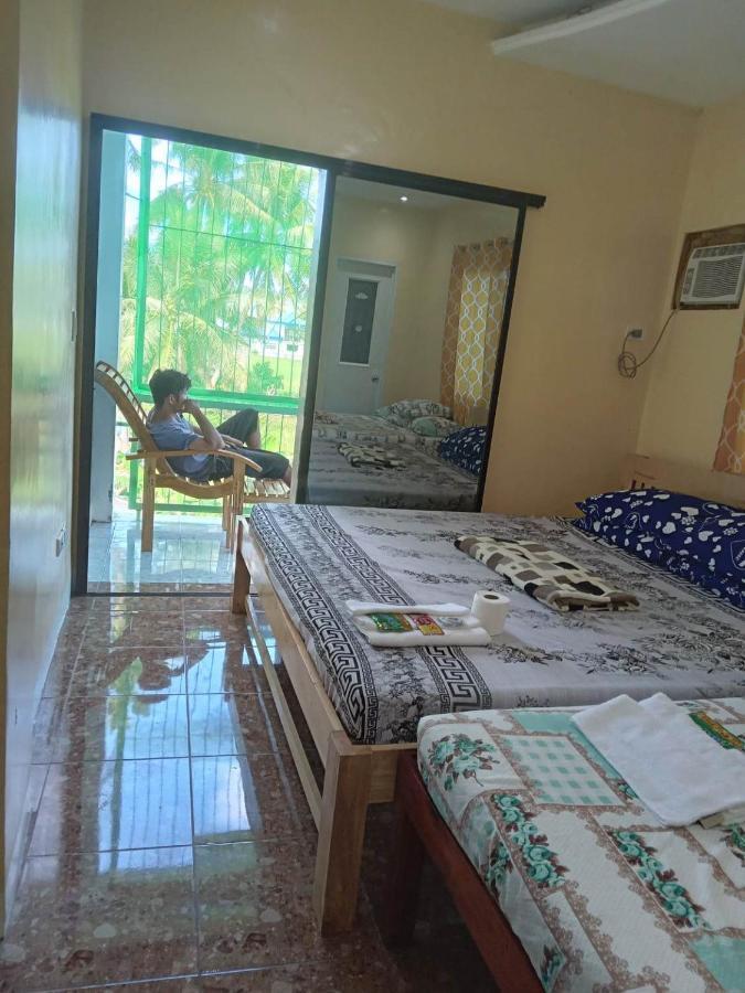 Balai Mariacaria Pension House Guindulman Esterno foto